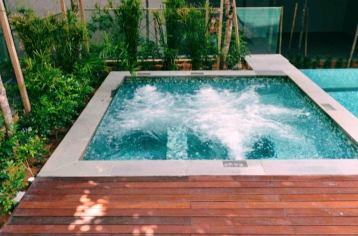 Valencia Dorm summer suites KLCC Kuala Lumpur Exterior foto